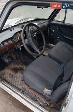 Седан ВАЗ 2103 1976 в Олександрії