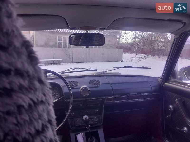 Седан ВАЗ / Lada 2103 1985 в Чернівцях