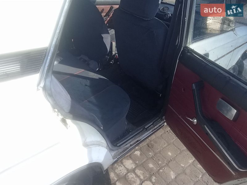 Седан ВАЗ / Lada 2103 1979 в Липовце