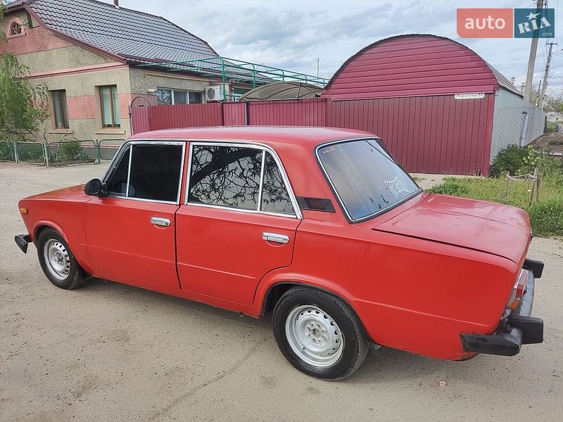 Седан ВАЗ / Lada 2103 1975 в Измаиле