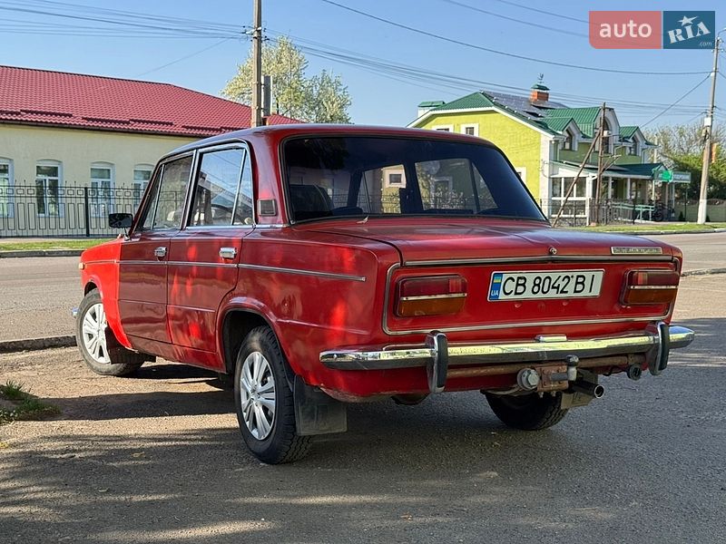 Седан ВАЗ / Lada 2103 1981 в Мене