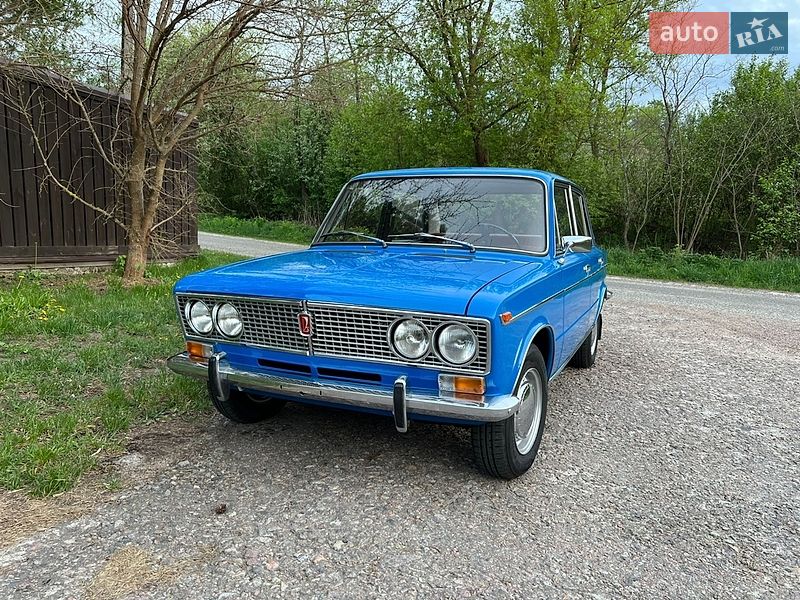 Седан ВАЗ / Lada 2103 1976 в Киеве