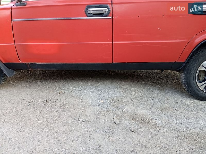 Седан ВАЗ / Lada 2103 1977 в Запорожье
