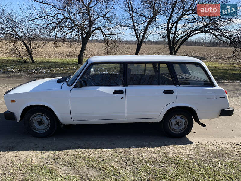 Универсал ВАЗ / Lada 2104 1990 в Черкассах