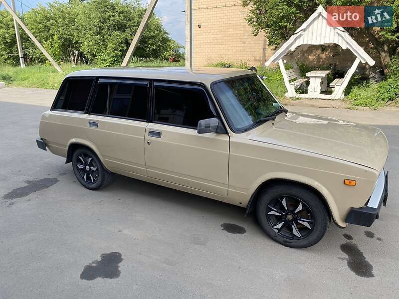 Універсал ВАЗ / Lada 2104 1985 в Полтаві