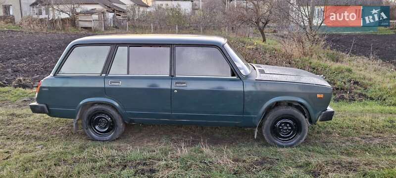 Універсал ВАЗ / Lada 2104 2002 в Шумську