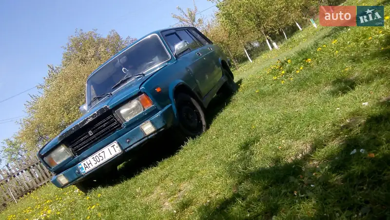 ВАЗ / Lada 2104 2001