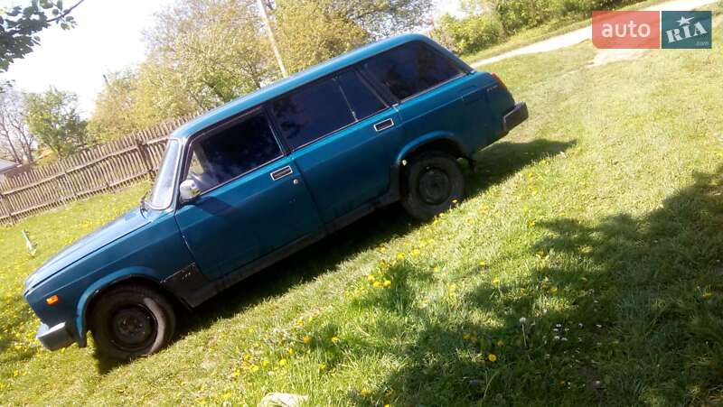 Универсал ВАЗ / Lada 2104 2001 в Иваничах