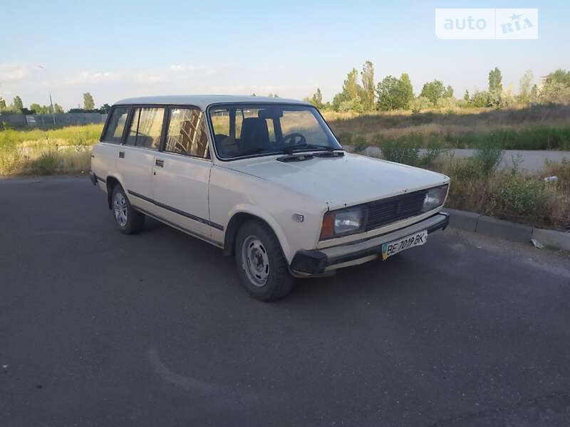 Универсал ВАЗ / Lada 2104 1990 в Николаеве