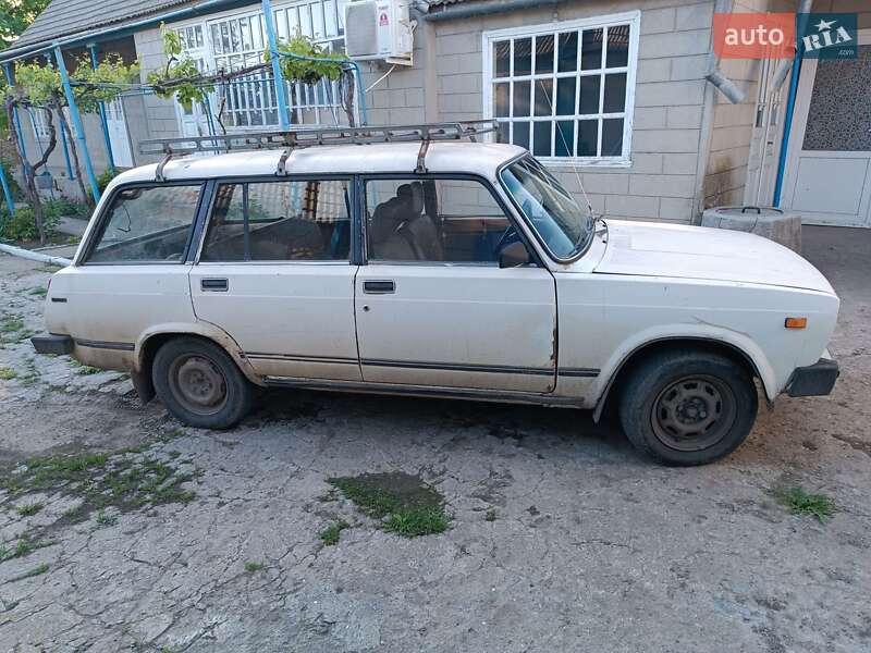 Універсал ВАЗ / Lada 2104 1987 в Татарбунарах