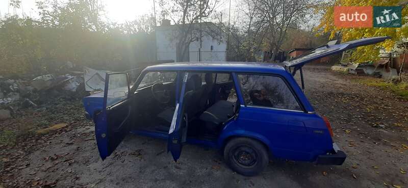 Универсал ВАЗ / Lada 2104 2004 в Чопе