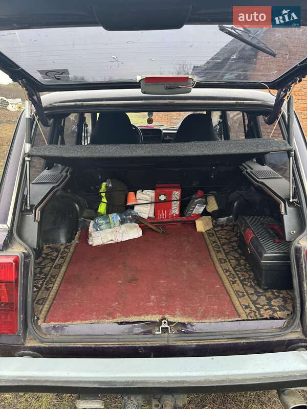 Універсал ВАЗ / Lada 2104 2001 в Луцьку