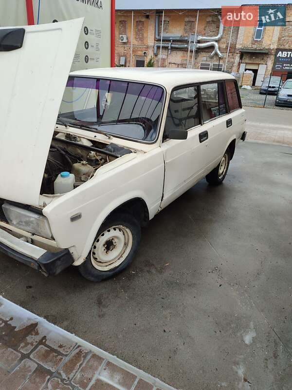 ВАЗ / Lada 2104 1993