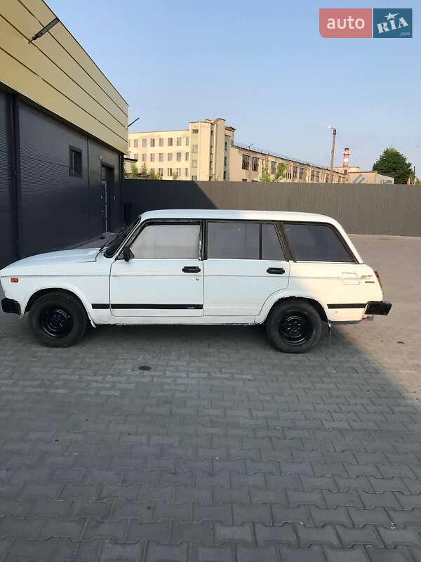 Универсал ВАЗ / Lada 2104 1997 в Смыге