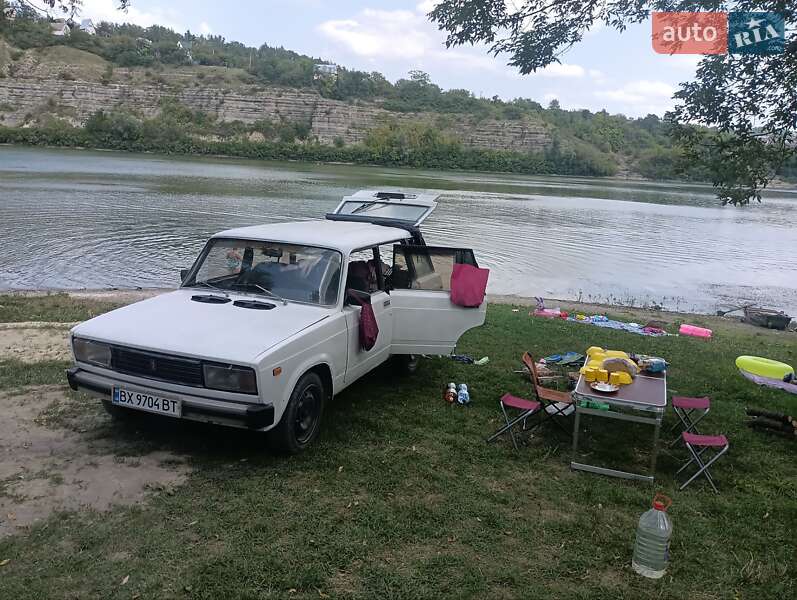 Універсал ВАЗ / Lada 2104 1992 в Кам'янець-Подільському