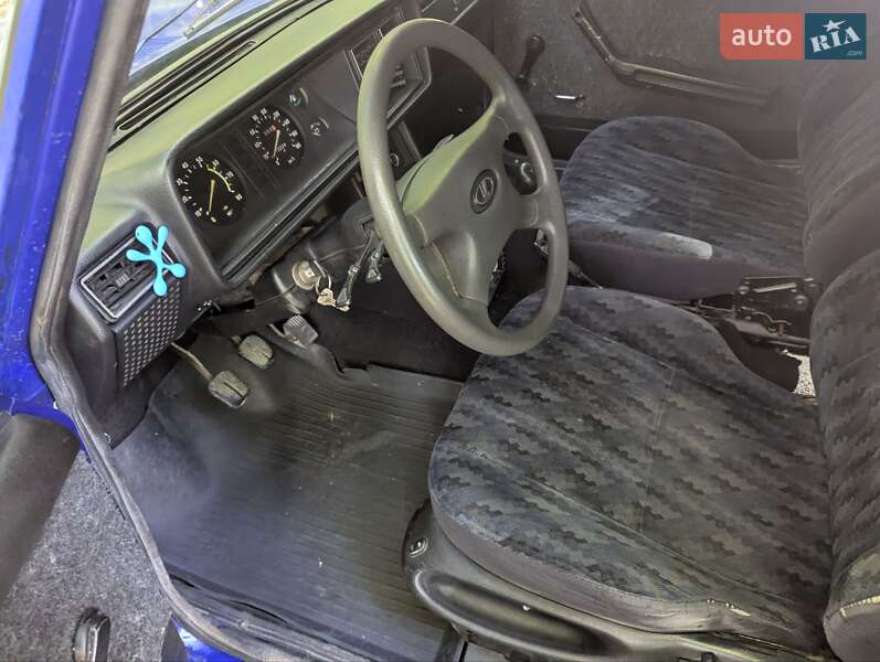 Универсал ВАЗ / Lada 2104 2001 в Почаеве