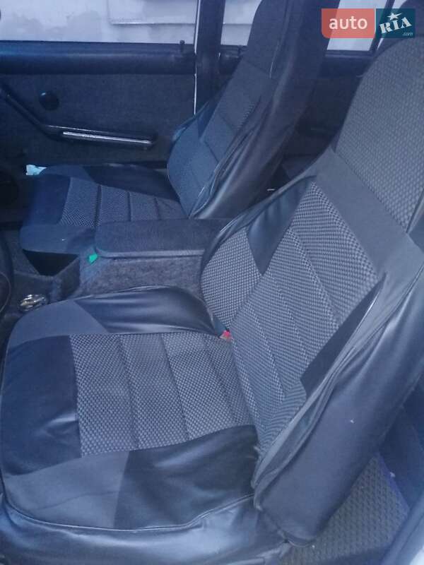 Универсал ВАЗ / Lada 2104 1992 в Каменском фото 4 Универсал ВАЗ / Lada 2104 1992 в Каменском