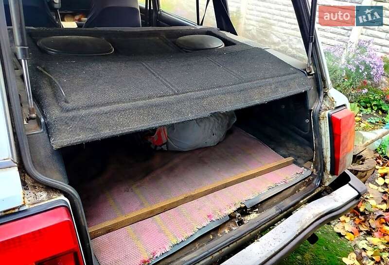 Універсал ВАЗ / Lada 2104 2003 в Чугуєві