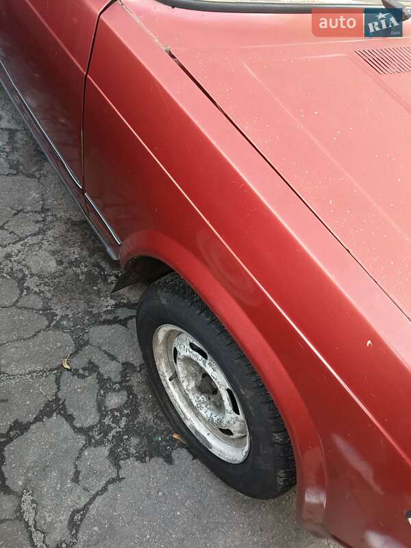 Универсал ВАЗ / Lada 2104 1991 в Александрие фото 11 Универсал ВАЗ / Lada 2104 1991 в Александрие