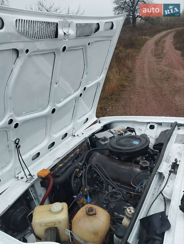Універсал ВАЗ / Lada 2104 2003 в Коростені
