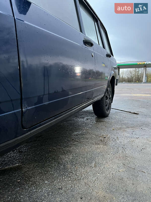 Универсал ВАЗ / Lada 2104 2002 в Житомире