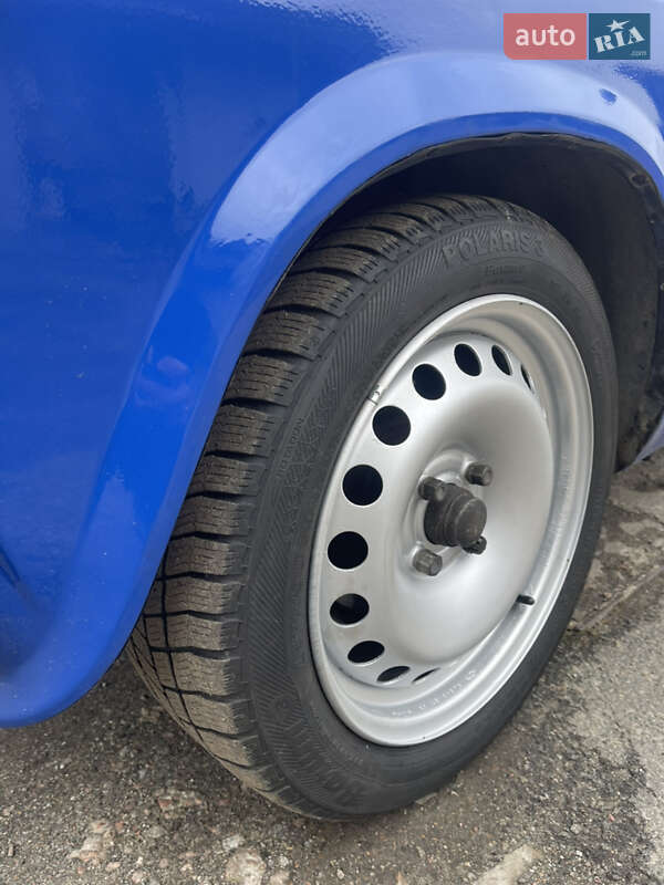 Универсал ВАЗ / Lada 2104 1989 в Киеве