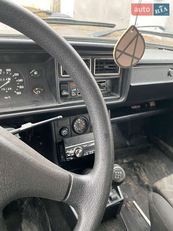 Универсал ВАЗ / Lada 2104 2005 в Звягеле