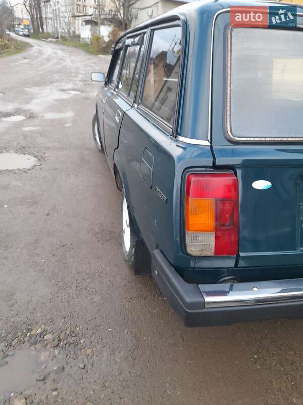 Універсал ВАЗ / Lada 2104 2006 в Чернівцях