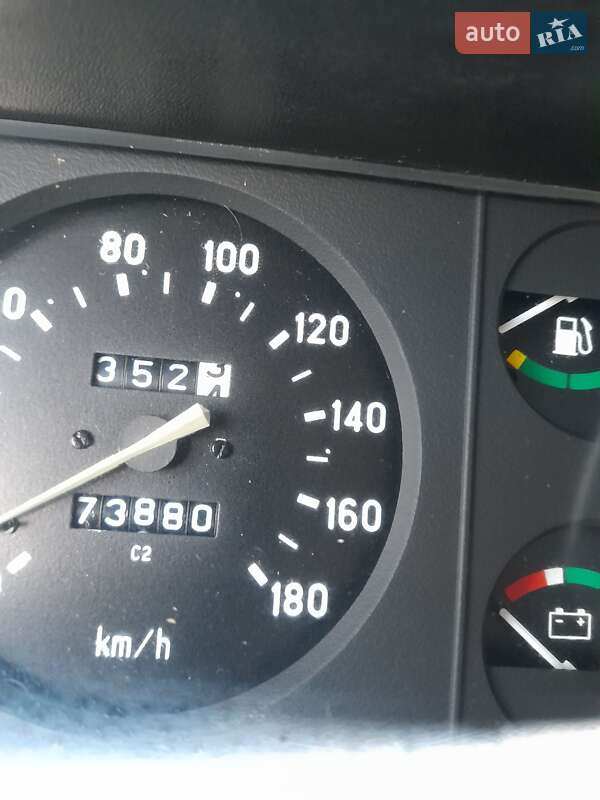 Універсал ВАЗ / Lada 2104 2006 в Чернівцях