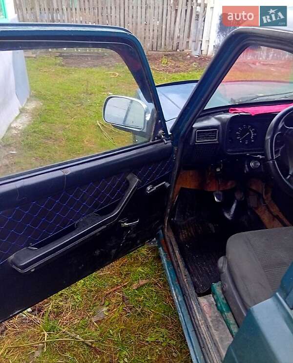 Универсал ВАЗ / Lada 2104 2000 в Емильчине фото 8 Универсал ВАЗ / Lada 2104 2000 в Емильчине