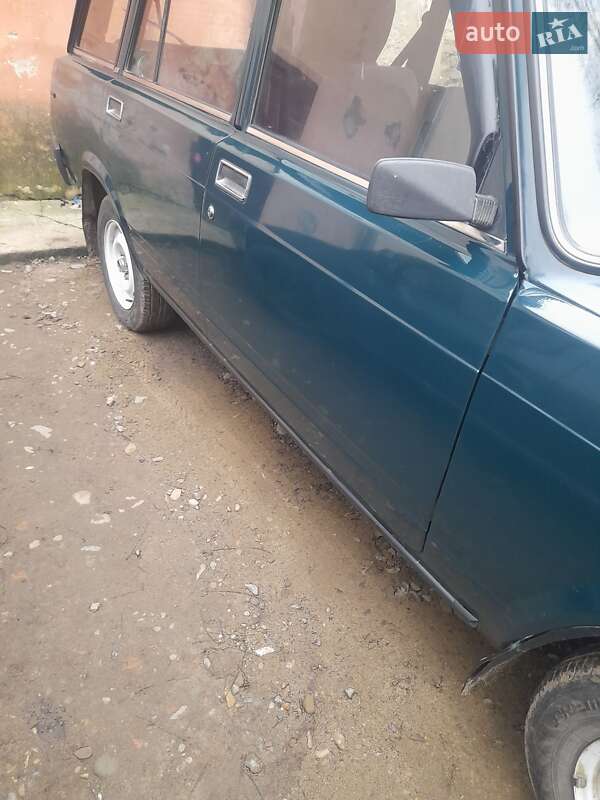 Універсал ВАЗ / Lada 2104 2006 в Чернівцях