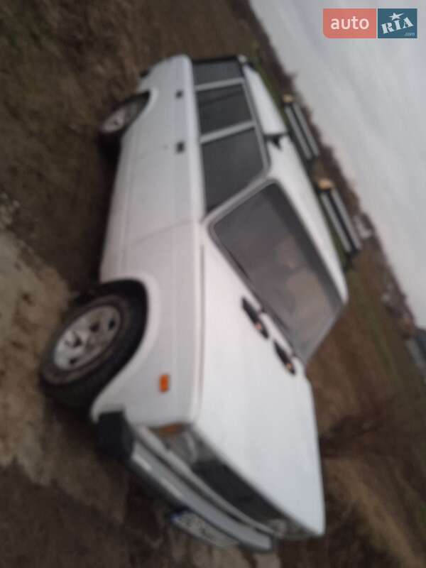 ВАЗ / Lada 2104 2002