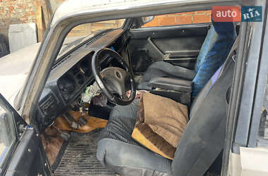Универсал ВАЗ 2104 1987 в Нижними Становцами