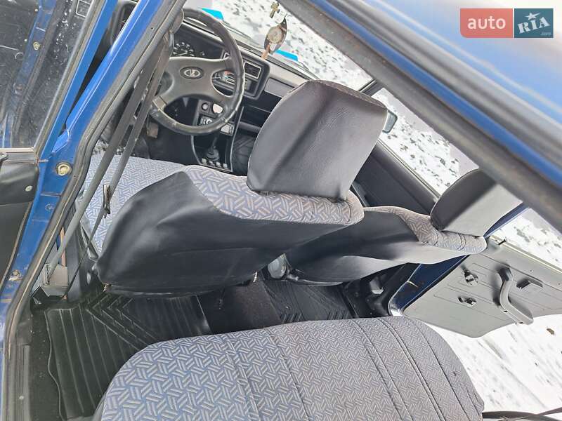 Універсал ВАЗ / Lada 2104 2005 в Смоліному