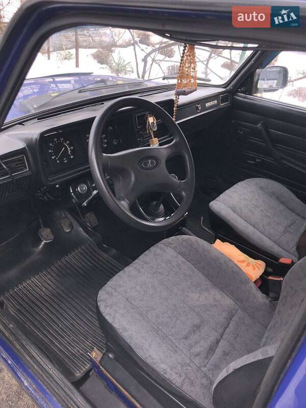 Универсал ВАЗ / Lada 2104 2004 в Березовке фото 7 Универсал ВАЗ / Lada 2104 2004 в Березовке