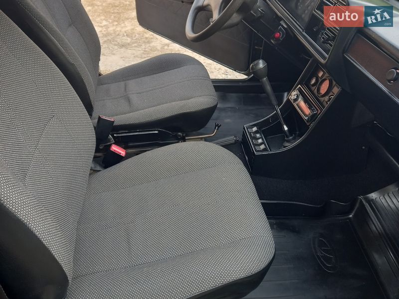 Универсал ВАЗ / Lada 2104 2006 в Славутиче