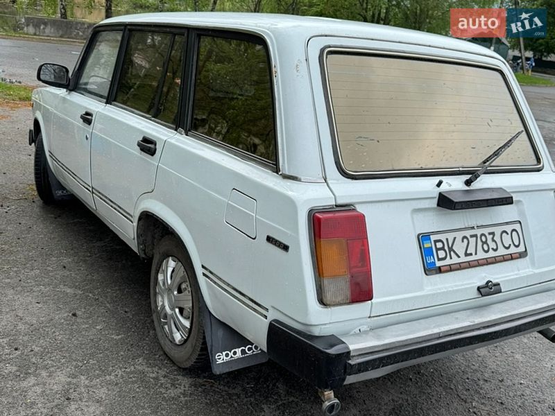 Универсал ВАЗ / Lada 2104 1997 в Звягеле фото 3 Универсал ВАЗ / Lada 2104 1997 в Звягеле