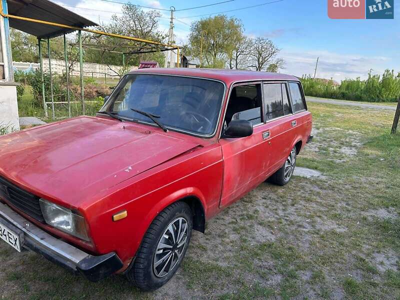 Универсал ВАЗ / Lada 2104 1992 в Остроге
