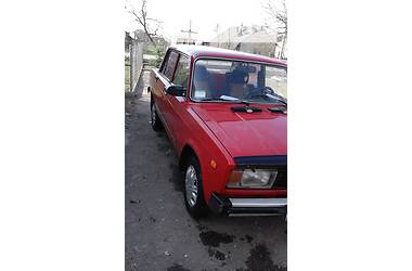 Седан ВАЗ / Lada 2105 1990 в Львове