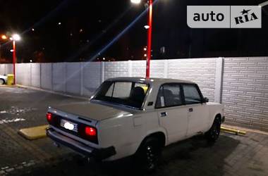 Седан ВАЗ / Lada 2105 1995 в Одессе