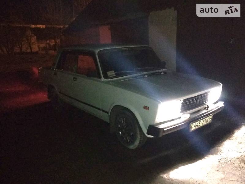 Седан ВАЗ / Lada 2105 1986 в Вінниці фото 5 Седан ВАЗ / Lada 2105 1986 в Вінниці