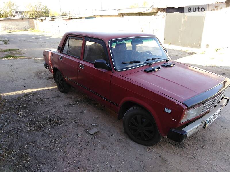 Седан ВАЗ / Lada 2105 1981 в Кропивницькому