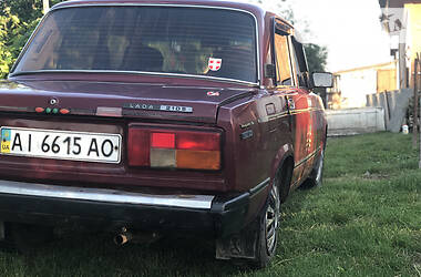 Седан ВАЗ / Lada 2105 1988 в Луцке