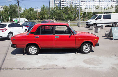 Седан ВАЗ / Lada 2105 1992 в Запорожье