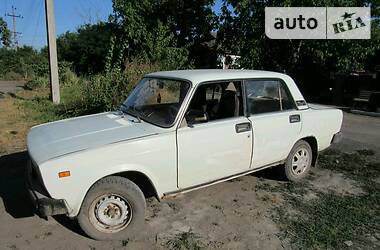 Седан ВАЗ / Lada 2105 1986 в Бершади