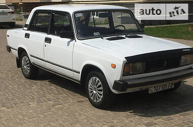 Седан ВАЗ / Lada 2105 1991 в Львове