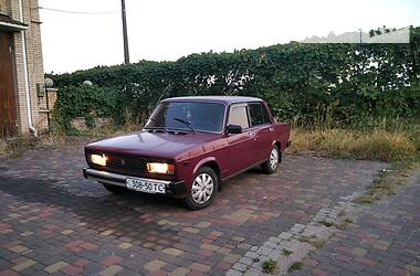 Седан ВАЗ / Lada 2105 1996 в Киеве