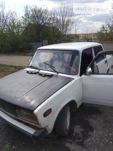 Седан ВАЗ / Lada 2105 1981 в Веселинове