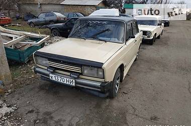Седан ВАЗ / Lada 2105 1987 в Очакове