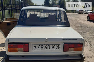 Седан ВАЗ / Lada 2105 1986 в Обухове